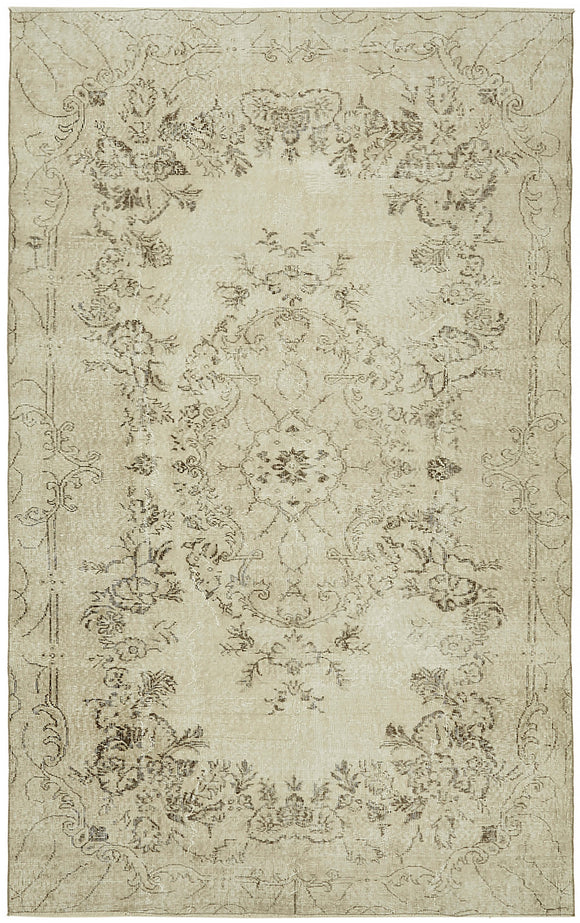 6' 4'' x 9' 11'' Hand-Knotted Turkish Vintage Rug