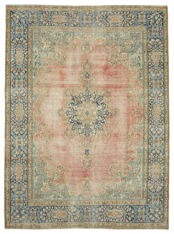 9' 6'' x 13' 1'' Persian Vintage Hand-Knotted Rug