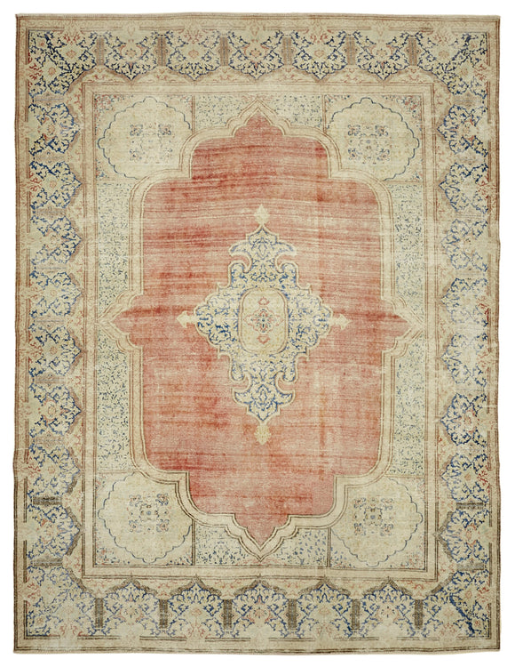 9' 11'' x 12' 10'' Persian Vintage Hand-Knotted Rug
