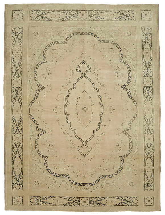 7' 11'' x 10' 9'' Persian Vintage Hand-Knotted Rug