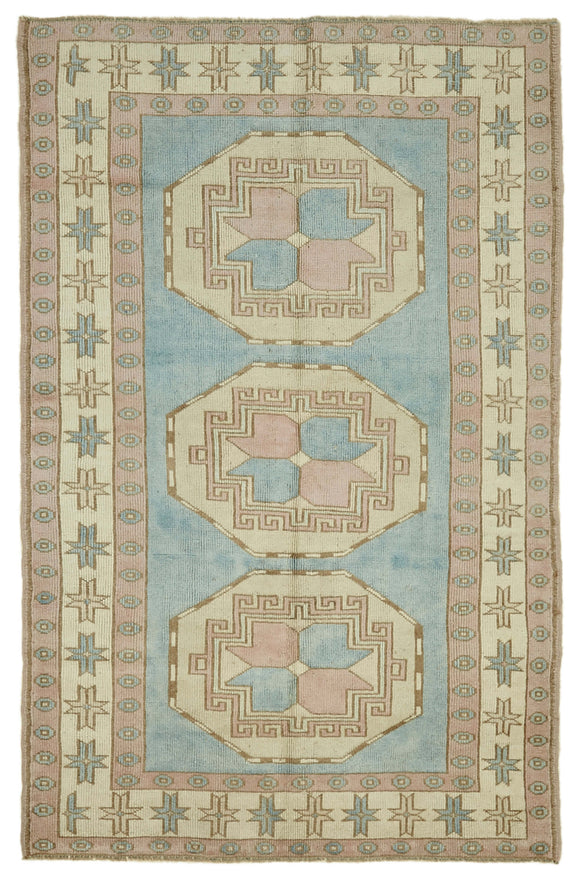 4' 10'' x 7' 6'' Handmade Anatolian Rug