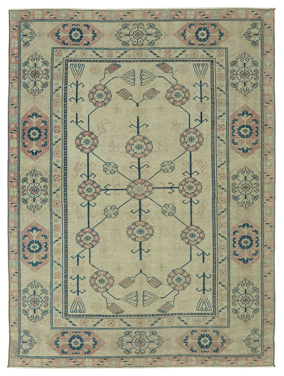 5' 8'' x 7' 9'' Handmade Anatolian Rug