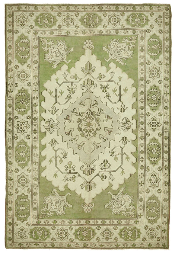 7' 4'' x 10' 9'' Handmade Anatolian Rug