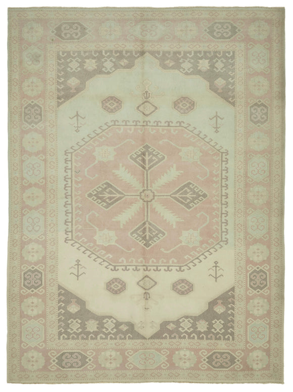 7' 3'' x 9' 10'' Handmade Anatolian Rug