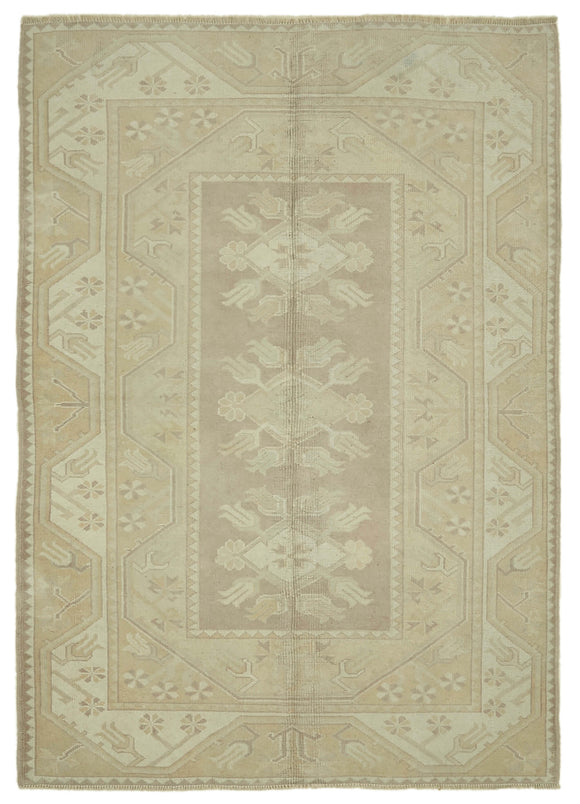 5' x 7' 1'' Handmade Anatolian Rug