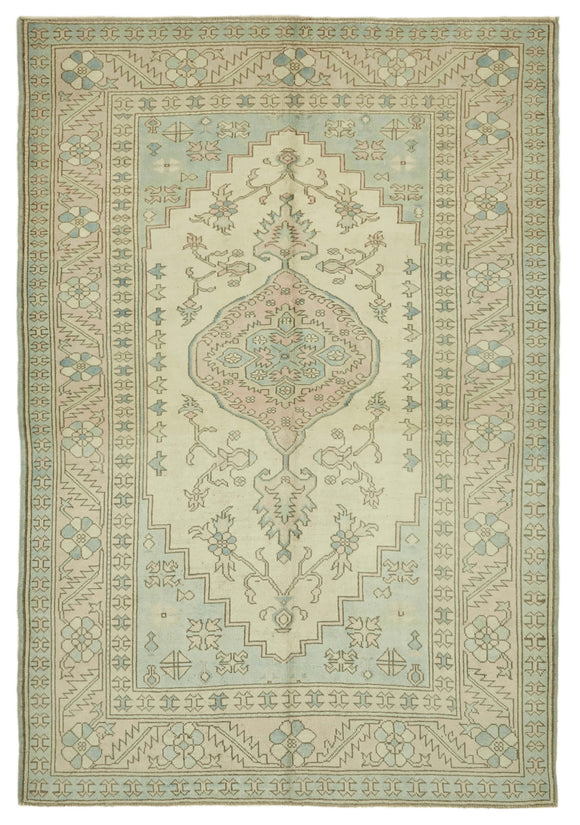 6' 7'' x 9' 7'' Handmade Anatolian Rug