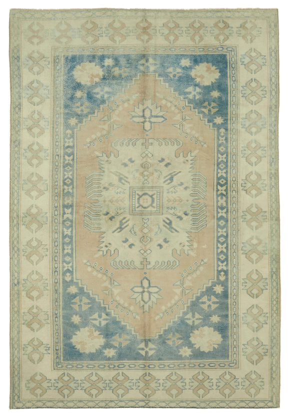 5' 8'' x 8' 5'' Handmade Anatolian Rug