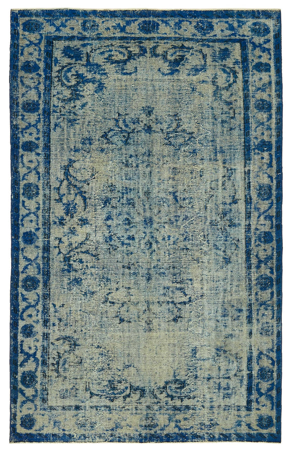 6' 1'' x 9' 10'' Turkish Hand Carved Rug