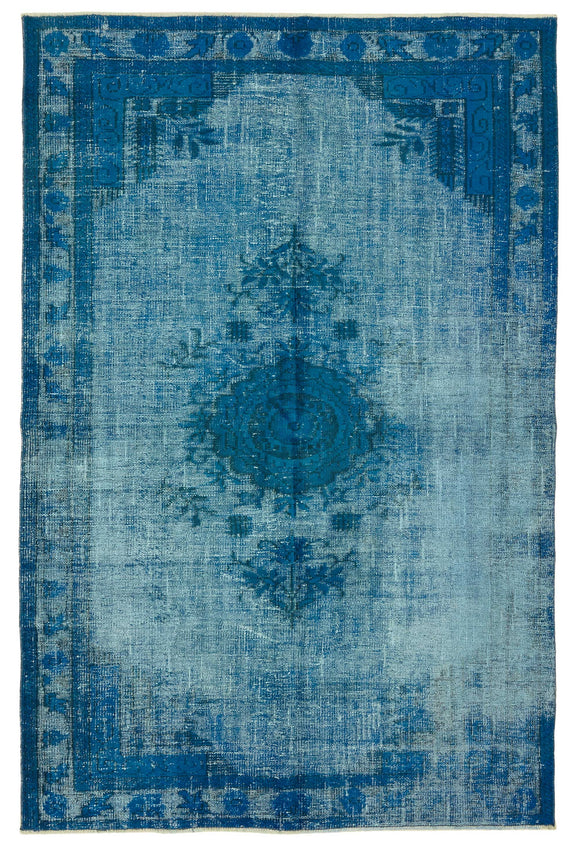 5' 6'' x 8' 5'' Turkish Hand Carved Rug