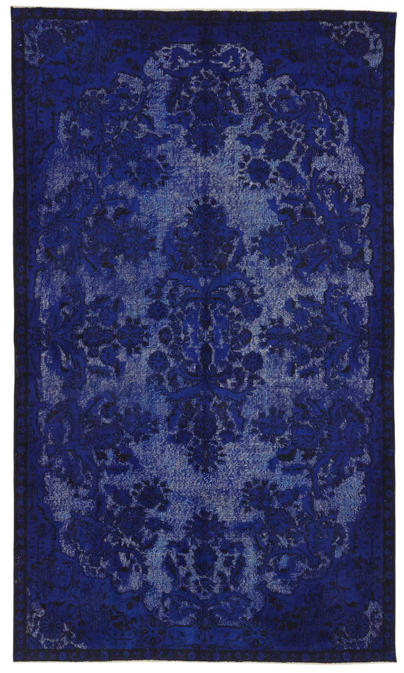 5' 4'' x 9' 1'' Turkish Hand Carved Rug