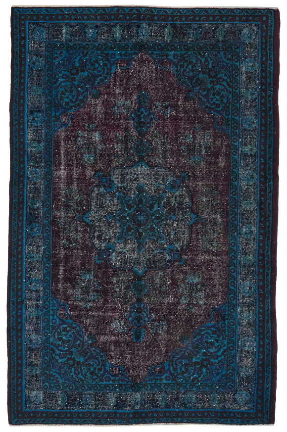 4' 10'' x 7' 7'' Turkish Hand Carved Rug