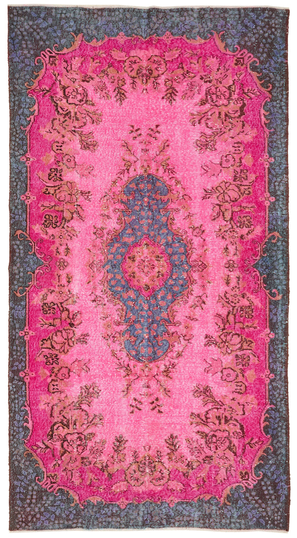 5' 1'' x 9' 7'' Turkish Hand Carved Rug
