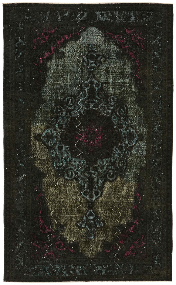 5' 5'' x 8' 10'' Turkish Hand Carved Rug